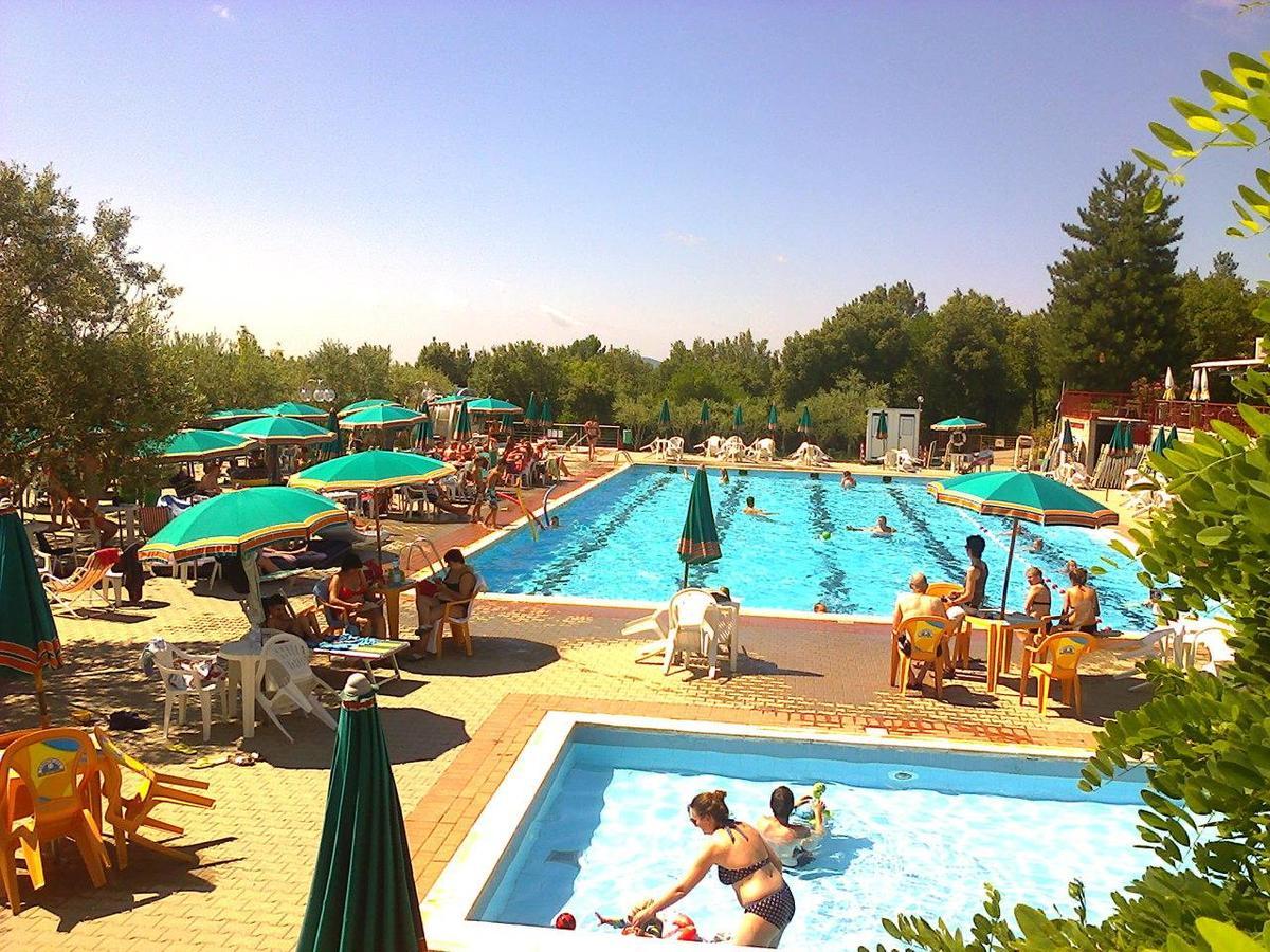 Camping Le Soline Casciano Di Murlo Εξωτερικό φωτογραφία